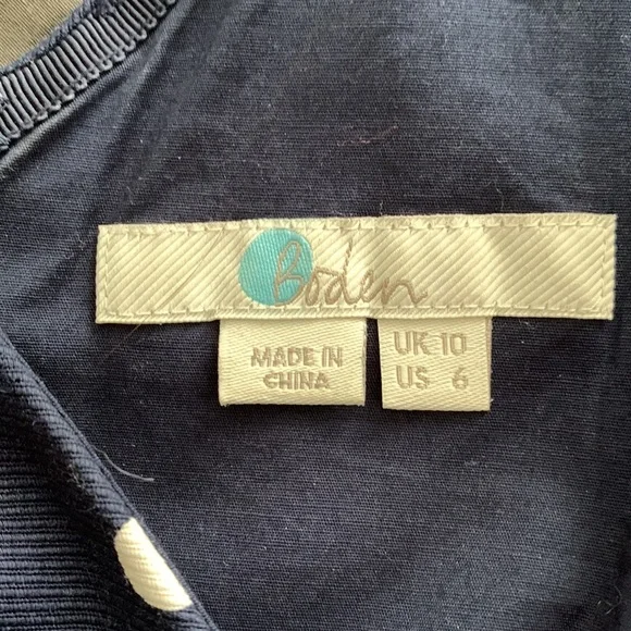 Boden Sinead fitted top - Picture 4 of 10